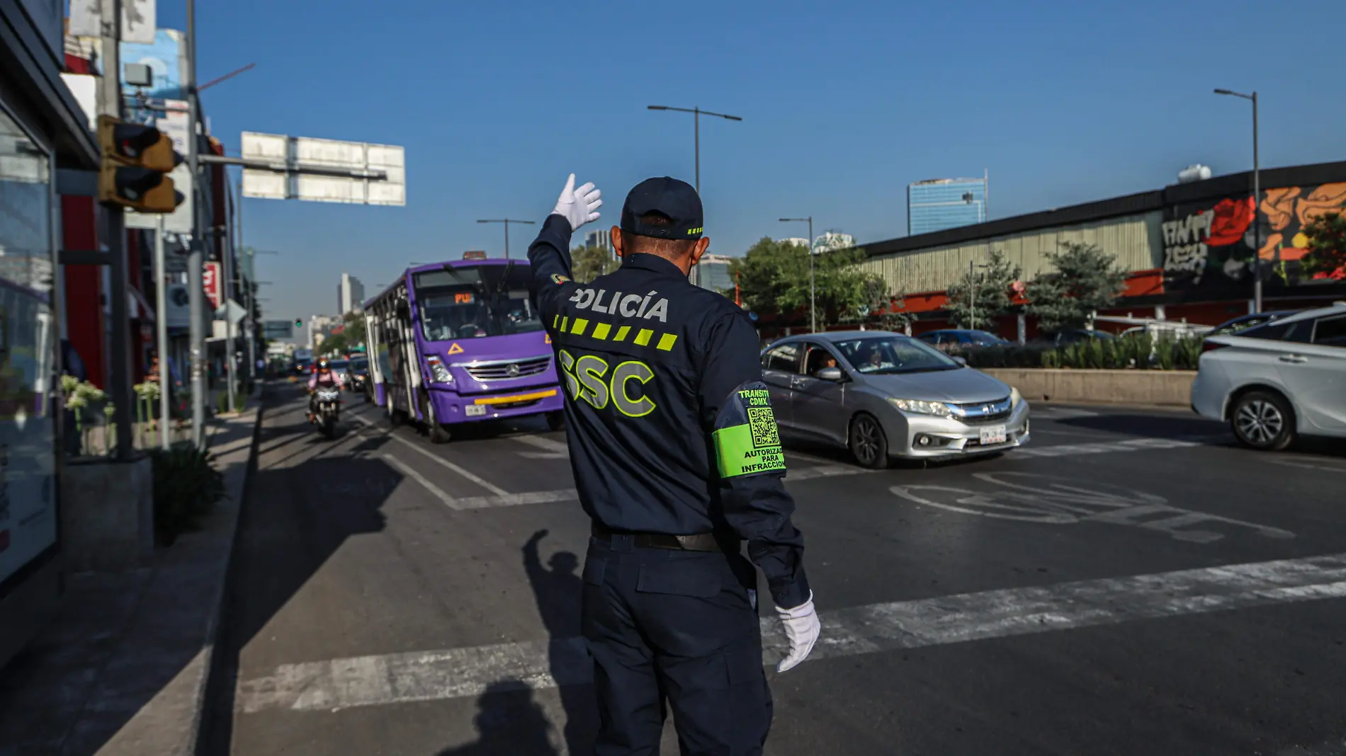 Policias de Transito-Regalamento-Multas-Brazalete-Codigo QR (37)